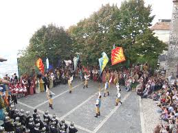 spettacoli folcloristici